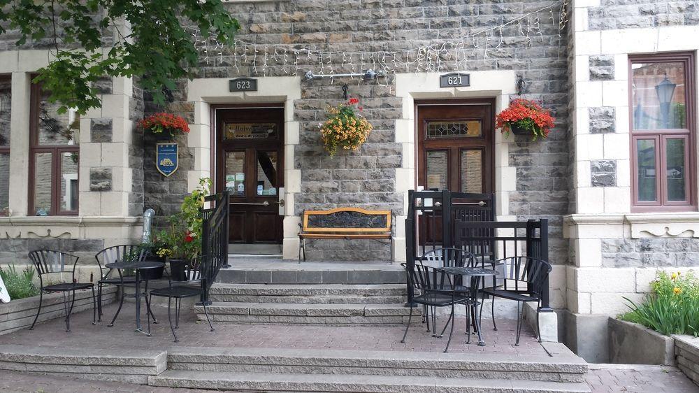Gite University Bed And Breakfast Montreal Exterior photo